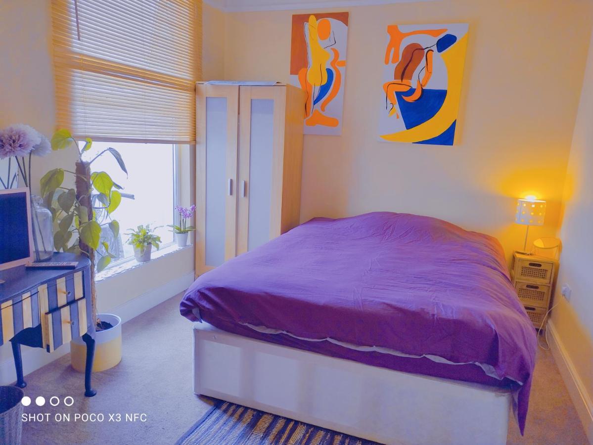 Magnolia House Guest Accommodation Falmouth Bagian luar foto
